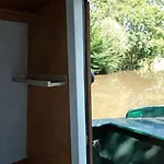 船屋 Cosy, Secluded Narrow Boat
